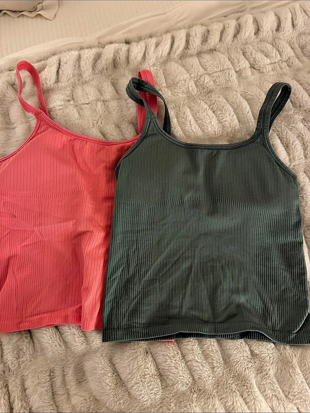 Lululemon Ebb to Street scoop cropped Ribbed Tank Top Set